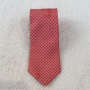 Coral Polka Dot Men's Tie — Classic Formal Style